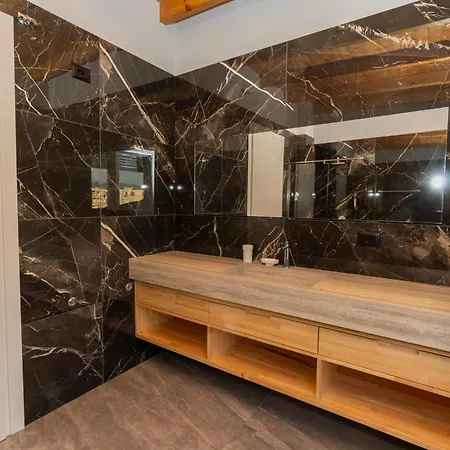 Apartament Sunset Luxe Penthouse Shëngjin